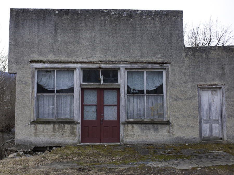 Shenandoah Store Front