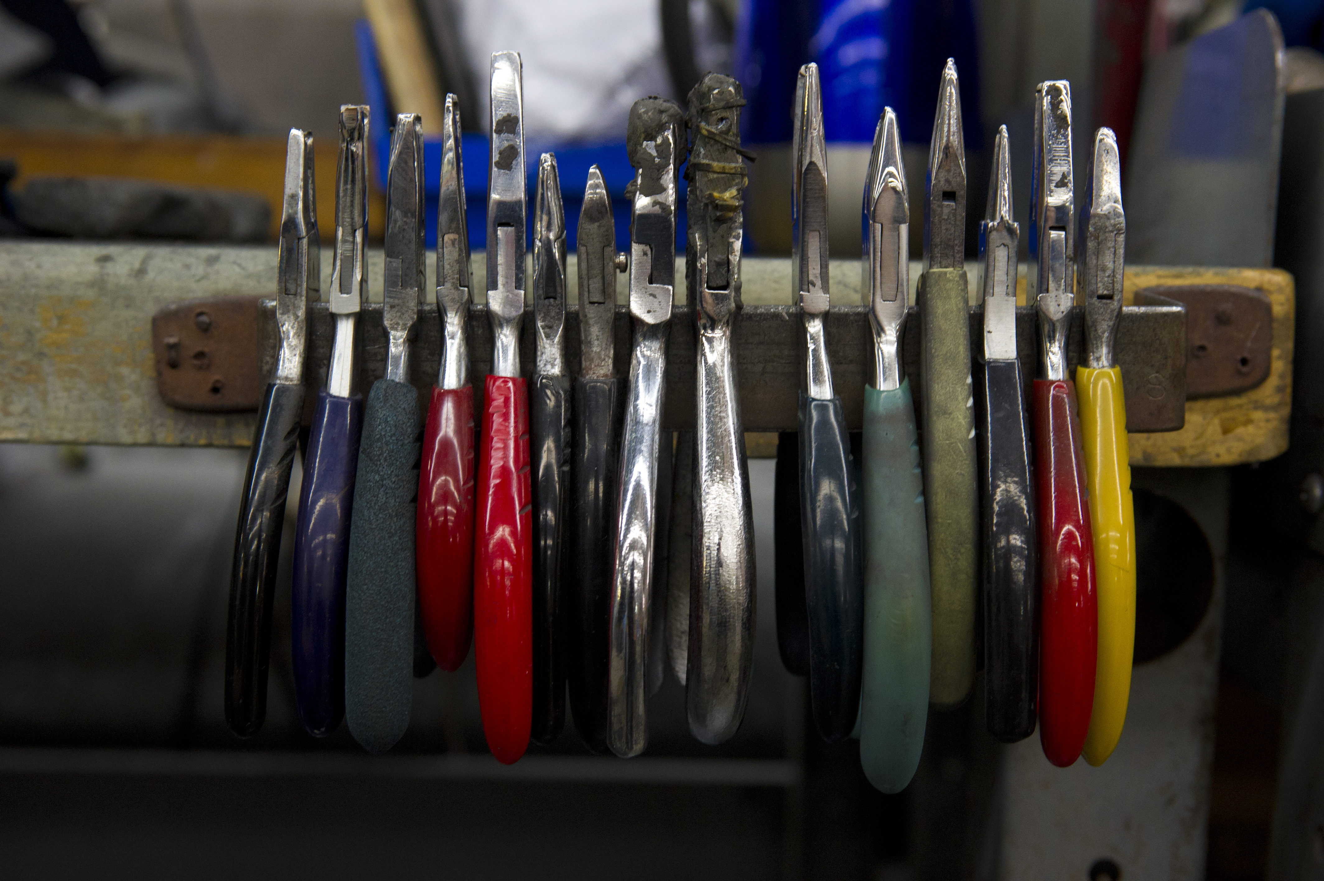 Pliers